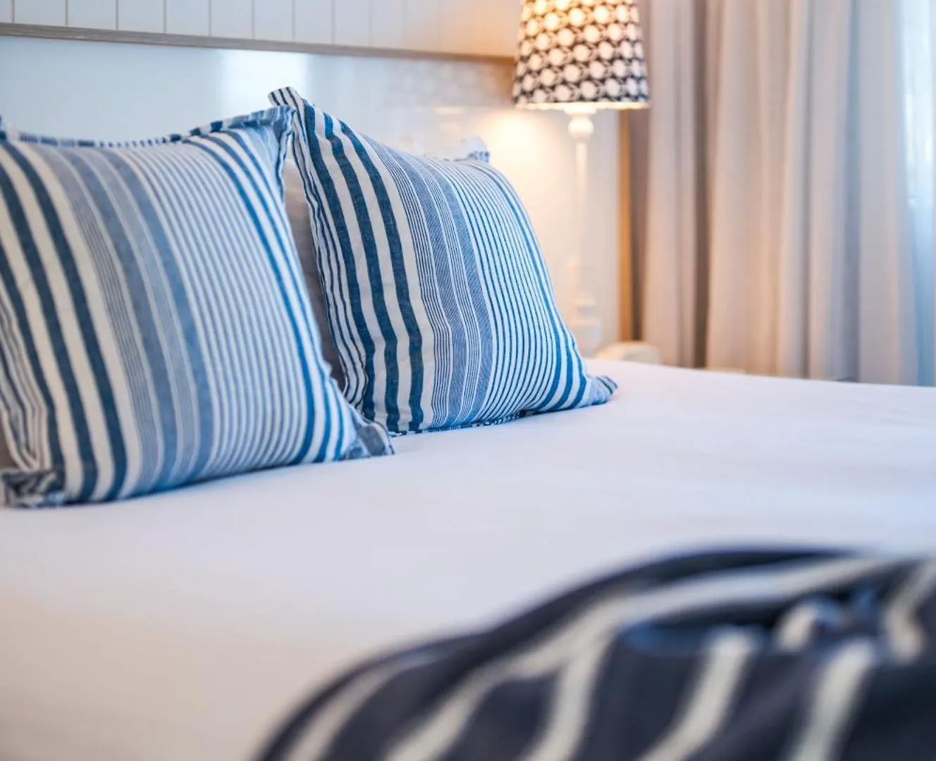 Hotel Laguna Noosa Heads Australia